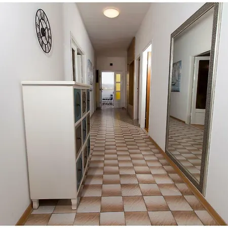 Large Apartment Between Split And Trogir Kastela Exterior photo