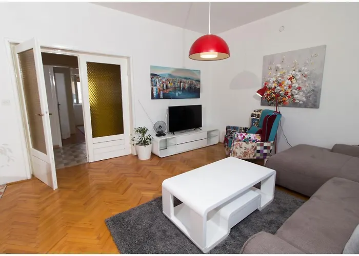 Large Apartment Between Split And Trogir