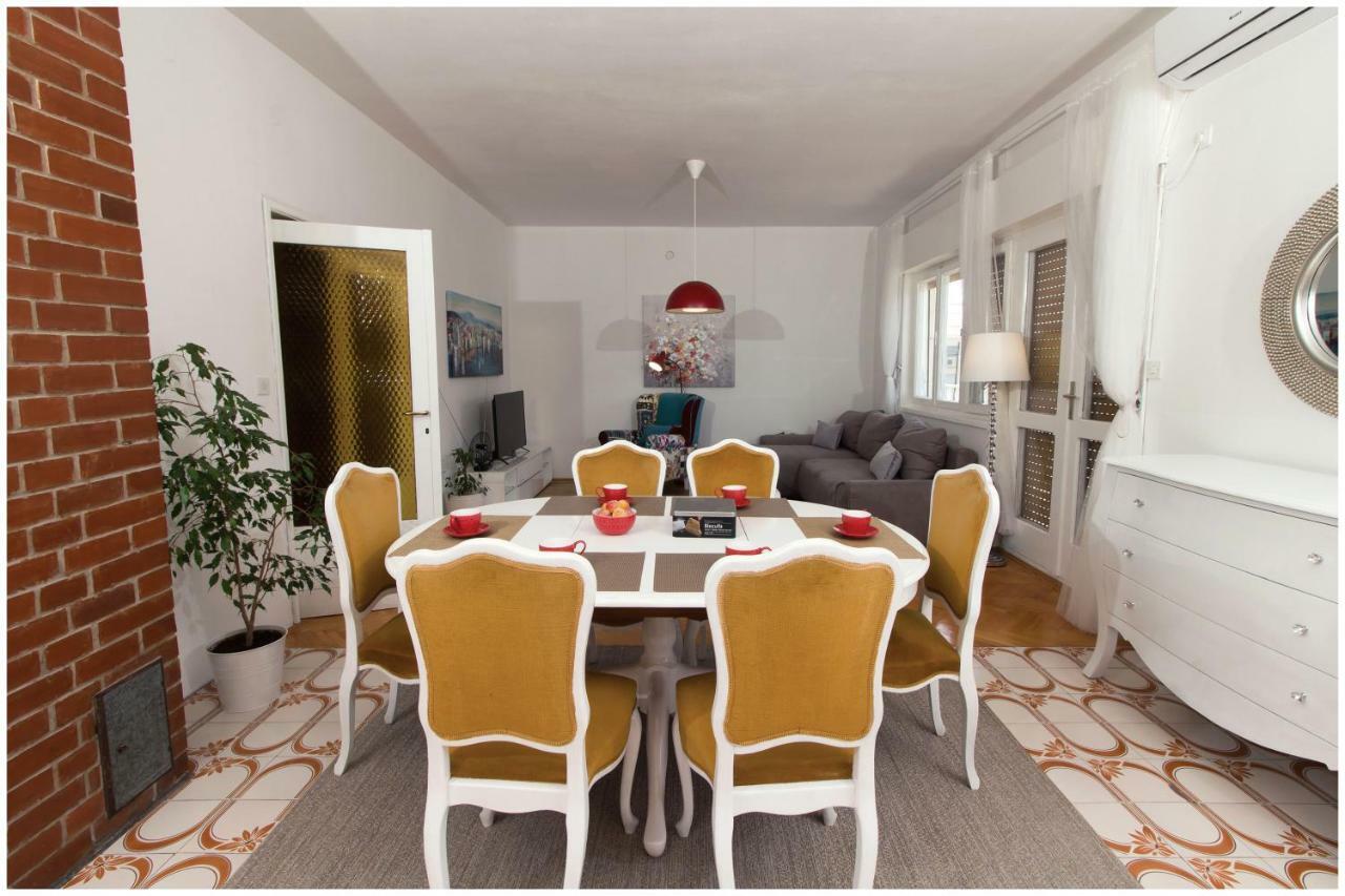 Apartment Large Between Split And Trogir Kastela